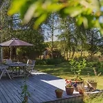 Сasa de vacaciones Coastal Family Retreat - 150m To The