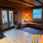 Coastal Family Retreat - 150m To The Сasa de vacaciones *