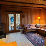 Coastal Family Retreat - 150m To The Сasa de vacaciones